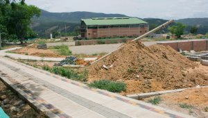 Los trabajos del complejo deportivo metropolitano de Los Patios presentan un avance del 50 por ciento. Alfredo Estévez