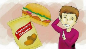 La norma busca reglamentar los sellos frontales que informen los altos contenidos de azúcar, sodio o grasas saturas, como una medida costo efectiva para promover una alimentación saludable. Colprensa