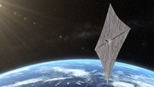 El 24 de junio de 2019, un cohete SpaceX Falcon Heavy lanzará desde Florida un satélite del tamaño de un pan equipado con una enorme vela de poliéster brillante: una "vela solar", su único medio de propulsión. AFP