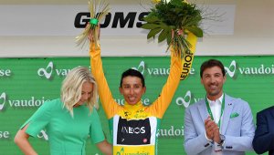 Egan Bernal conquistó la Vuelta a Suiza. Twitter / ColCiclismo