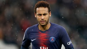 'Ney' dispone de su propio equipo de masajistas y preparadores físicos. AFP