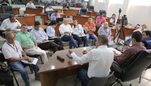 Casi la mitad de los concejales estuvieron ausentes en el control político que se le hizo el jueves a las empresas Aguas Kpital y EIS Cúcuta, en torno al contrato 030 de operación del acueducto.
César Obando