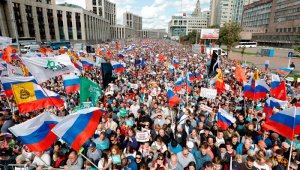 Los moscovitas están llamados a votar en las elecciones regionales y locales el 8 de septiembre para renovar el mandato de cinco años de los 45 diputados del Parlamento local. AFP