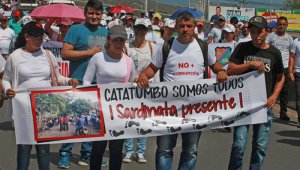 Los docentes del Catatumbo llevaban la petición, ante la comisión nacional, del nombramiento directo en los cargos.
Archivo