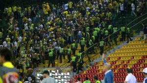 El hombre fue trasladado a las instalaciones del Hospital Universitario de Santander, pero murió. Colprensa