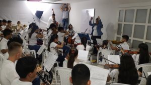A las 7 de la noche se hará el estreno de la Orquesta sinfónica cristiana de Cúcuta, en el Centro Cristiano de Atalaya. Cortesía