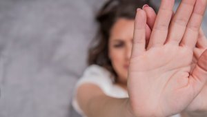 Un 35% de las mujeres y niñas han sufrido de algún tipo de violencia física o abuso sexual, según la ONU.
Freepik.es