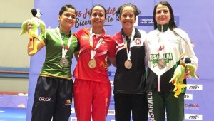 En el podio Valentina Rubio (segunda de der. a izq.) estuvo acompañada por Luz Álvarez, del Valle, quien fue oro; Shirley Guerrero, del Cauca, quien ganó plata, y Daniela Restrepo, de Risaralda, quien se quedó con el bronce. Cortesía