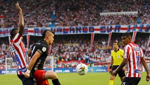 Michael Rangel es la principal arma de ataque del conjunto caleño. El delantero santandereano suma 13 goles en este semestre convirtiéndose en el máximo anotador.  Colprensa