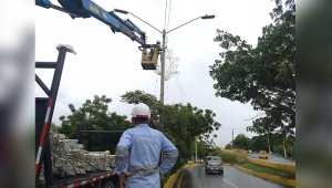 El sábado se inició la tarea a lo largo de la avenida Los Libertadores.
César Obando
