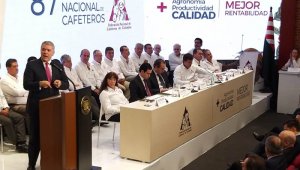 El presidente de Colombia, Iván Duque, se comprometió a constituir un Conpes para el sector cafetero a mediados del próximo año. Federación de Cafeteros