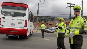 En total tendrán 264 puestos de prevención y que habrá control en todas las salidas de los terminales terrestres del país. Archivo Colprensa