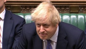 Esta es solo la primera etapa en la aprobación de la ley y el debate proseguirá tras el receso de fin de año. AFP