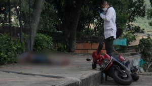 Unidades de la Seccional de Investigación Criminal (Sijín) precisaron que la víctima no portaba documentos de identificación.
 Cristian Herrera