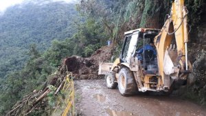 Cerca de 300 personas resultaron afectadas por el deslizamiento que se originó. @Sandrin_B