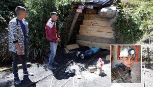 Los tres hermanos de José Javier lo buscaron ayer a gritos, en otro infructuoso esfuerzo. Sin embargo, no hallaron sino silencio en los socavones. Mario Caicedo/La Opinión y Cortesía