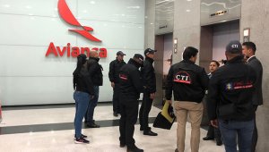 El material recopilado y los datos hallados en los discos duros ahora serán analizados por forenses digitales.  Colprensa