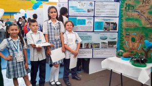 Los estudiantes también presentaron su proyecto en la Feria de Ciencia e Investigación del Colegio Sagrados Corazones, y en el V Encuentro Departamental de Semilleros de Investigación, celebrado en Pamplona.  Cortesía para La Opinión