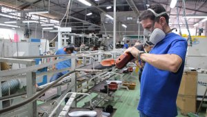 La industria manufacturera es la segunda actividad que más personas ocupa en el área metropolitana de Cúcuta, después del comercio. Archivo