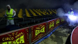 Protocolos de bioseguridad en la carpa del circo de los Hermanos Gasca. Colprensa