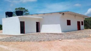 La construcción del salón comunal en la vereda Progreso, en el que se invirtieron 153 millones de pesos hace parte de las obras PDET ejecutadas dentro del pilar de reconciliación, convivencia y construcción de paz. Cortesía para La Opinión