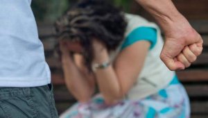 Solo el alcohol o a las enfermedades mentales, no sirven para explicar la violencia intrafamiliar o contra las mujeres. Colprensa.