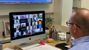 Desde abril, el congreso empezó a  sesionar de manera virtual, en medio de una amplia discusión por la validez de esta forma de trabajo.  Archivo / La Opinión