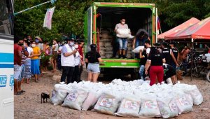 La alcaldía garantizó la entrega de ayudas a las familias desplazadas. Cortesía