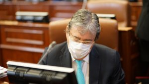 Este miércoles se cumple la moción de censura al Ministro de Defensa Carlos Holmes Trujillo en la plenaria de la cámara. Colprensa