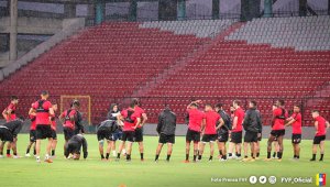 Venezuela viene de caer 3-0 ante Colombia mientras Paraguay viene de empatar a 2 con Perú.  FVF