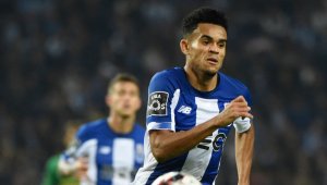 El guajiro marcó el tercero del Porto en el triunfo 3-0 ante el Olympique de Marsella AFP