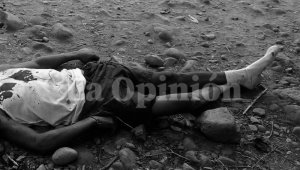 La ley del grupo guerrillero es la que se impone por los pasos informales de la frontera, dejando una estela de sangre. ¿Dónde está la Policía y el Ejército? La Opinión