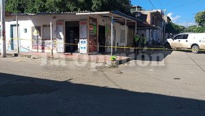La víctima recibió cuatro disparos. La Opinión