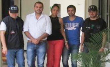 Maura Yolanda Jaimes Arias y sus hermanos Américo Yesid y Edgar Edmundo. Además de Freddy Armando Sanabria Castañeda, compañero de Maura.