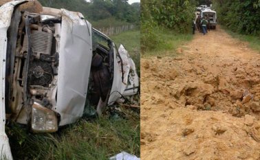 En estas imágenes se observa cómo quedó la patrulla de la policía tras la explosión y además el cráter que generó el estallido. Fotos Archivo Particular