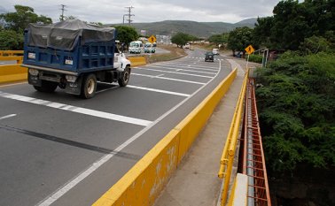 El futuro de las esperadas vías 4G preocupa a los sectores políticos y económicos del departamento. La Opinión