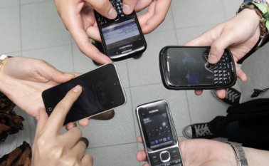 Claro estaría cobrando valores no permitidos a Tigo por el uso e interconexión de redes. Colprensa