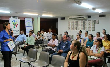 La directora ejecutiva de Fenalco, Gladys Navarro, informó que crearán una red de empresarios para atacar el tema del impacto de los residuos sólidos y líquidos en el medio ambiente. La Opinión