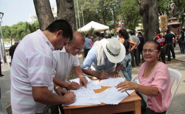 Los recurso que utilicen los candidatos que buscan el aval para las elecciones de octubre, con el apoyo de firmas, deberán ser justificados ante el Consejo Nacional Electoral. Archivo