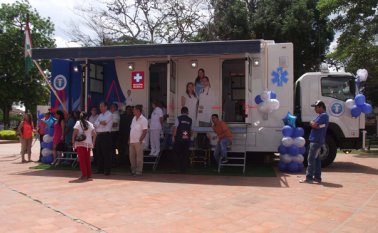 El moderno vehículo fue adquirido por el hospital Emiro Quintero Cañizares. La Opinión