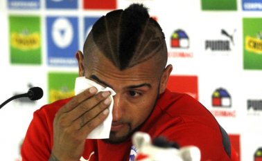 Arturo Vidal, jugador chileno involucrado en un accidente de tránsito. AFP