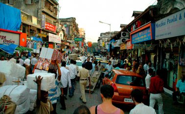 El hecho se registró en Malad, barrio bajo de Mumbai. Internet