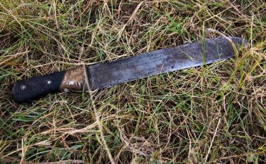 El asesino, que utilizó un arma como el se observa en la imagen, es buscado por las autoridades. Colprensa