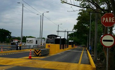 La Opinión