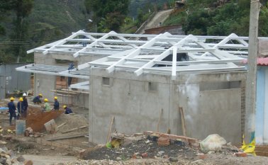 Un total de 19 municipios se favorecen con el Plan Fronteras, con proyectos de educación, salud, cultura, infraestructura, gobernanza y asociatividad que han beneficiado más de 164 mil personas. Archivo