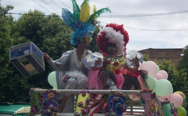 A las 3 de la tarde se iniciará la caravana del orgullo gay. Archivo