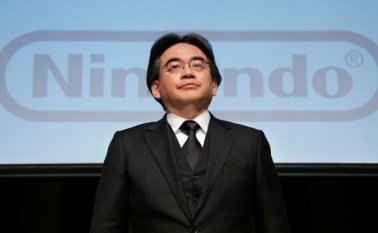 Iwata dirigía el grupo desde 2002 y le dio un nuevo impulso con consolas tan emblemáticas como las gamas DS. Internet