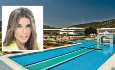 La menor de 10 años de edad, Sofía Aljuri Cepeda, hermana de la reconocida presentadora de televisión Carolina Soto fue succionada por la rejilla de una piscina en el hotel Hilton Dalaman Resort de Turquía. Colprensa