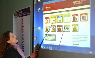 En Pamplona entraron en funcionamiento 11 tableros digitales. Roberto Ospino