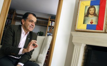 El excandidato presidencial del centro democrático, Óscar Iván Zuluaga, reveló que tras un chequeo de rutina le fue detectado un cáncer de próstata, por lo que hoy será intervenido en una clínica de Bogotá. Colprensa